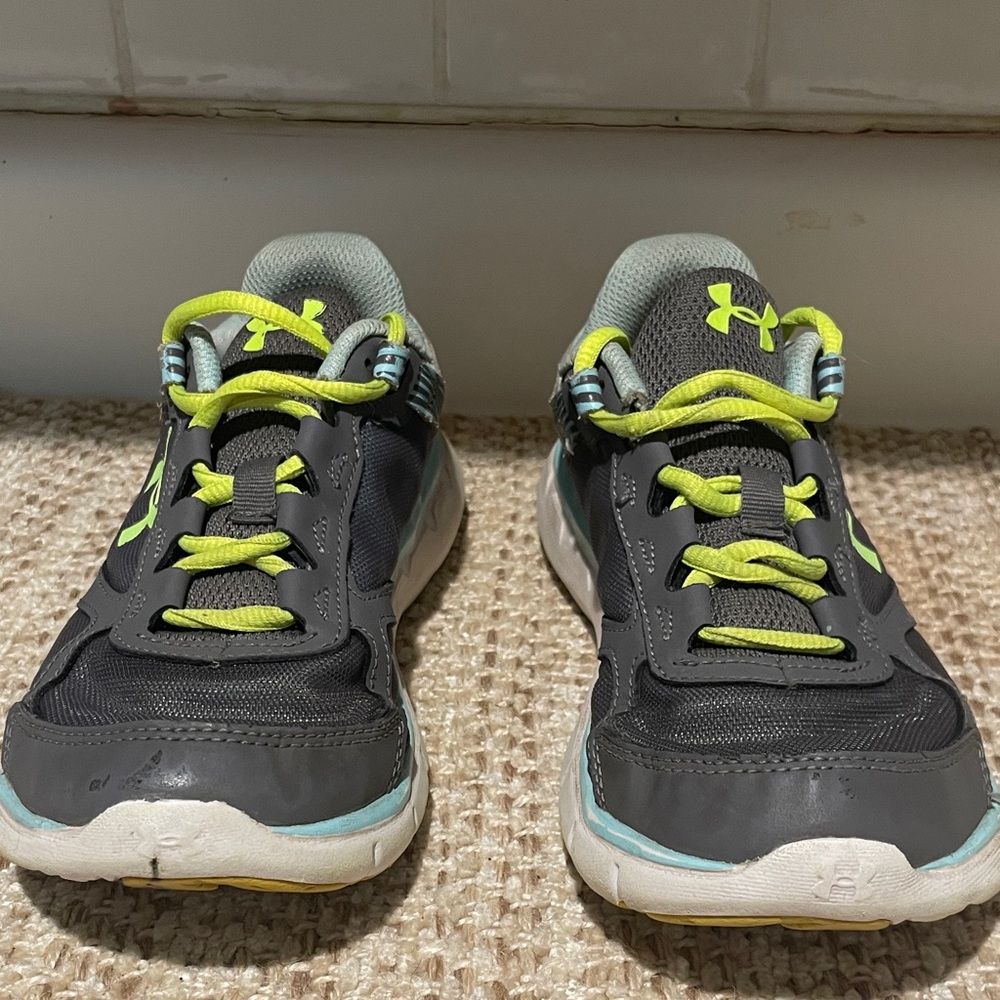 Under Armour Kids' Black and Neon Green Sneakers